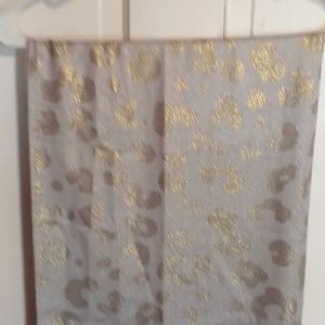 Scarf, grey and gold leopard print